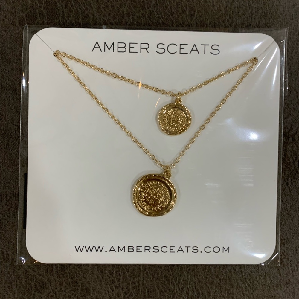 {Amber Sceats} NWT! Layered Gold Pendant Necklace